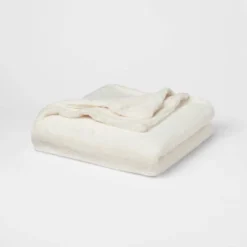 60"x80" Lush Faux Fur Bed Throw - Threshold™ 10 60"x80" Lush Faux Fur Bed Throw - Threshold™ -Threshold GUEST 401c2e9f a562 421f acb7 fd63e63d92e4