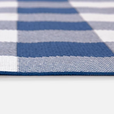 Buffalo Plaid Outdoor Rug - Threshold 5 Buffalo Plaid Outdoor Rug - Threshold - Image 3