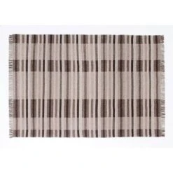 Plaid Rug Brown - Threshold™ -Threshold GUEST 904ad7cb 128a 481f adcb 7d0ee1f66172