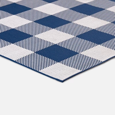 Buffalo Plaid Outdoor Rug - Threshold 3 Buffalo Plaid Outdoor Rug - Threshold