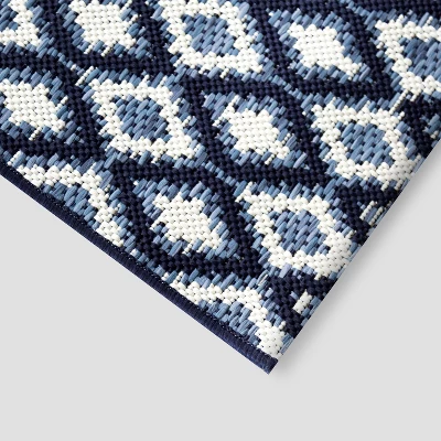 Prisma Diamond Outdoor Rug - Threshold 3 Prisma Diamond Outdoor Rug - Threshold